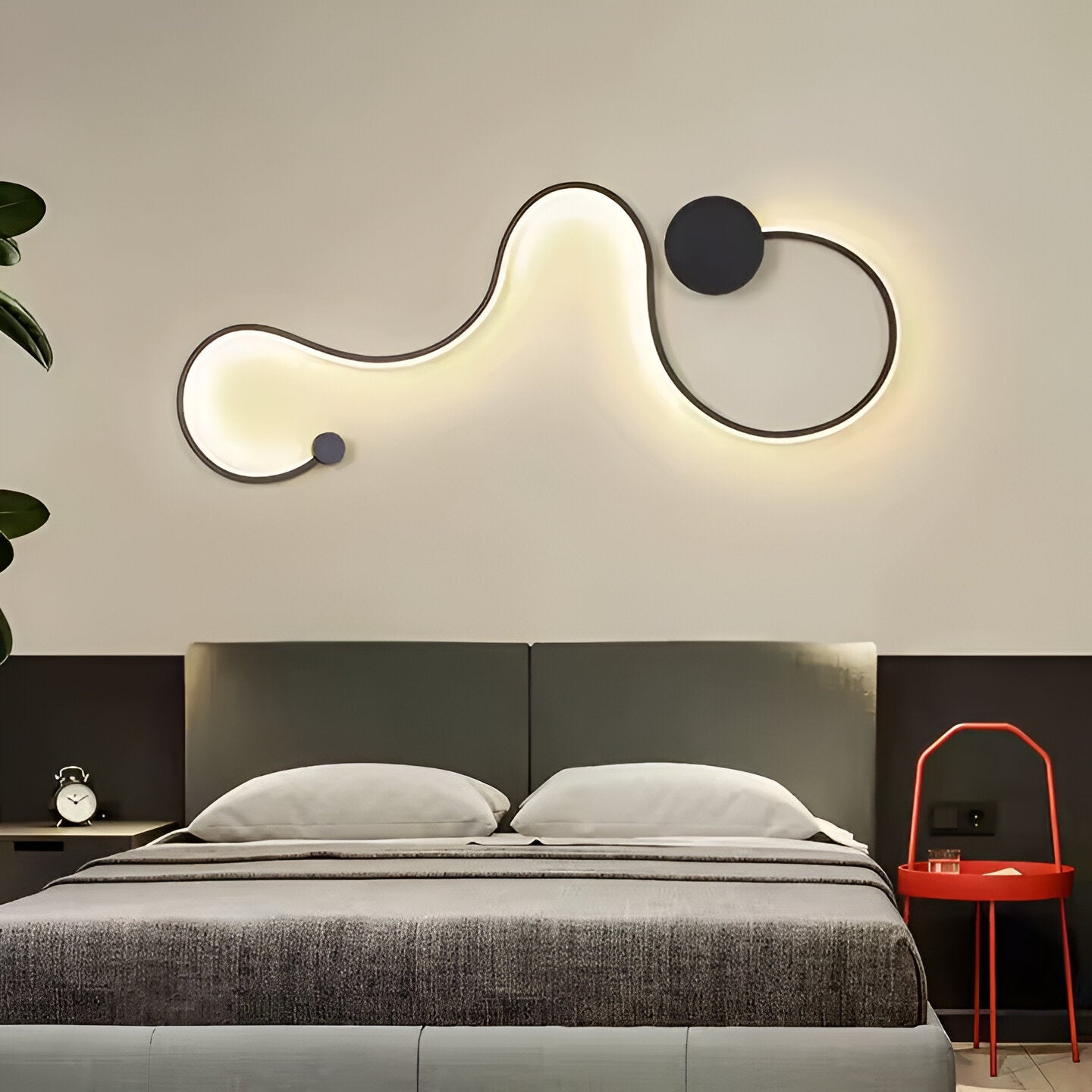 Aplica LED Delilah 38W Decorativa Lumina Rece/Calda/Neutra Metal si SIlicon Negru